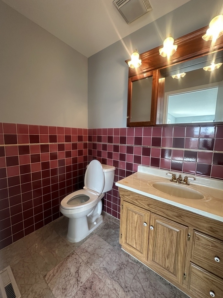 8836 Ogden Avenue - Photo 3