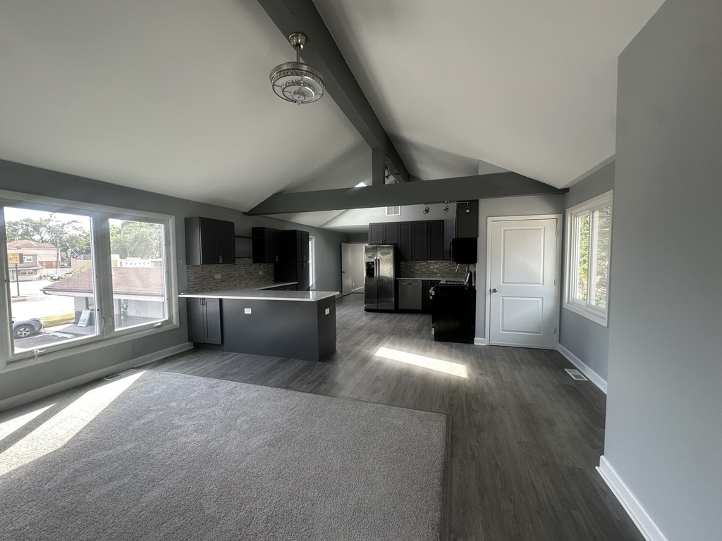 8836 Ogden Avenue - Photo 9