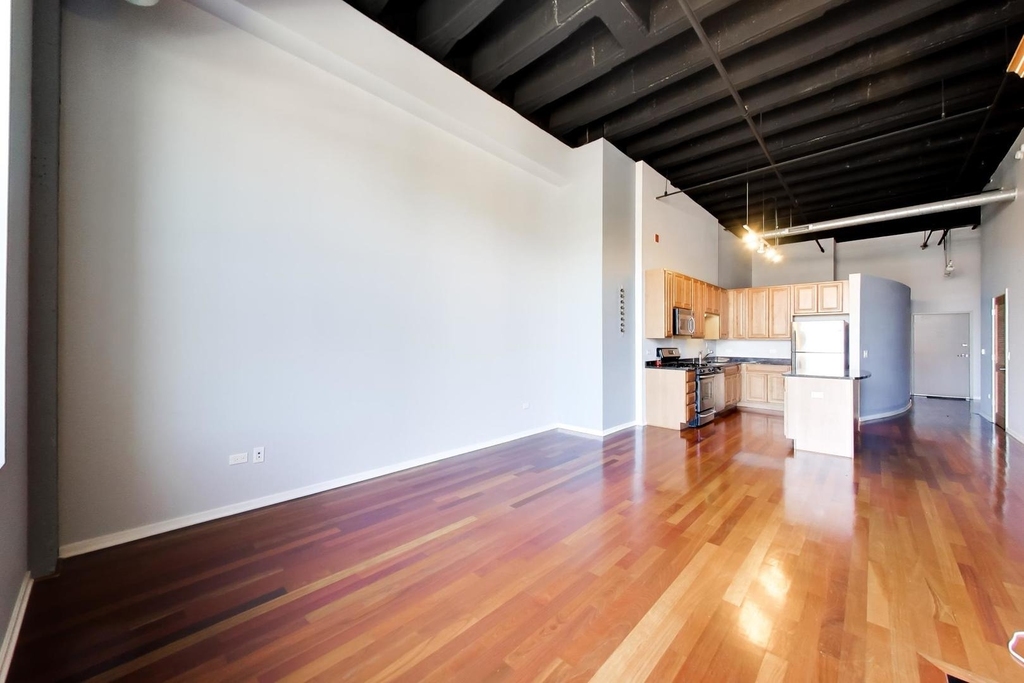 1645 W Ogden Avenue - Photo 15