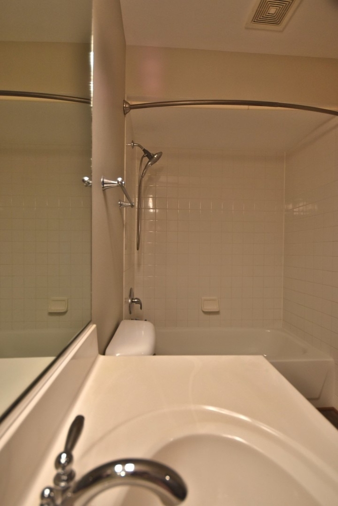 370 Sandhurst Lane - Photo 27