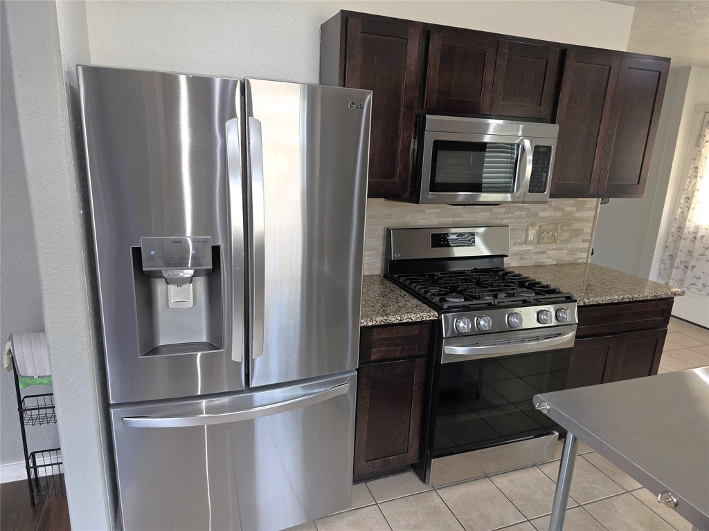 2507 Cypress Island Drive - Photo 19