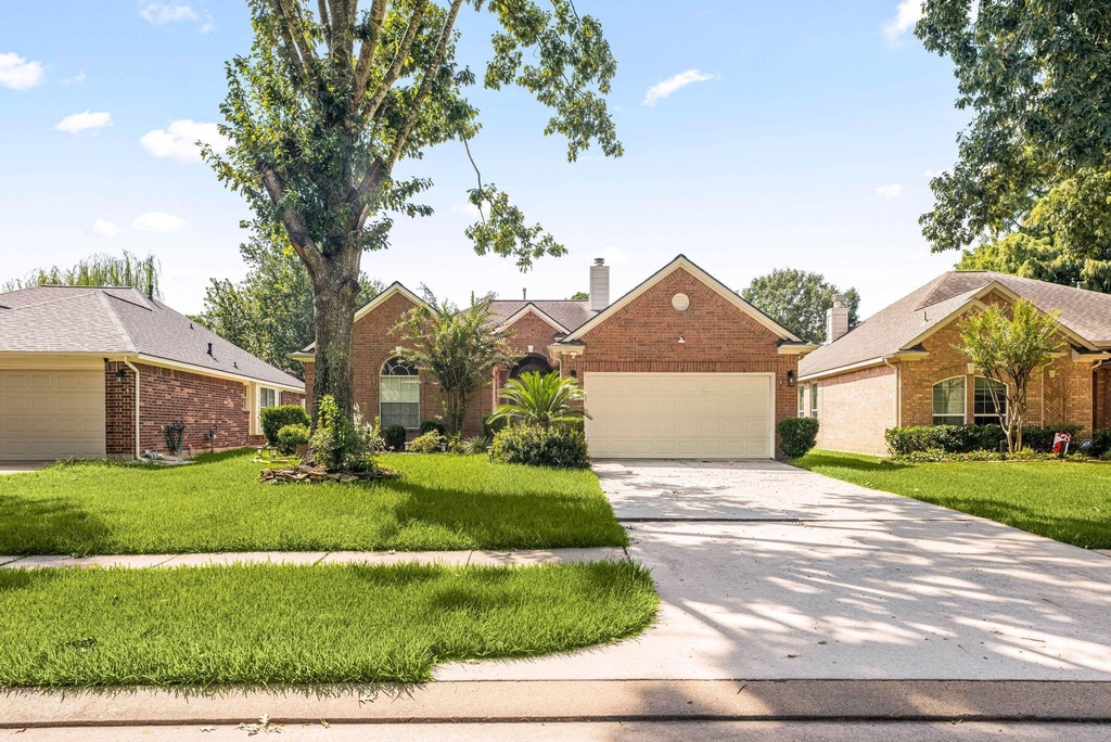 10211 Wildwood Park Lane - Photo 1