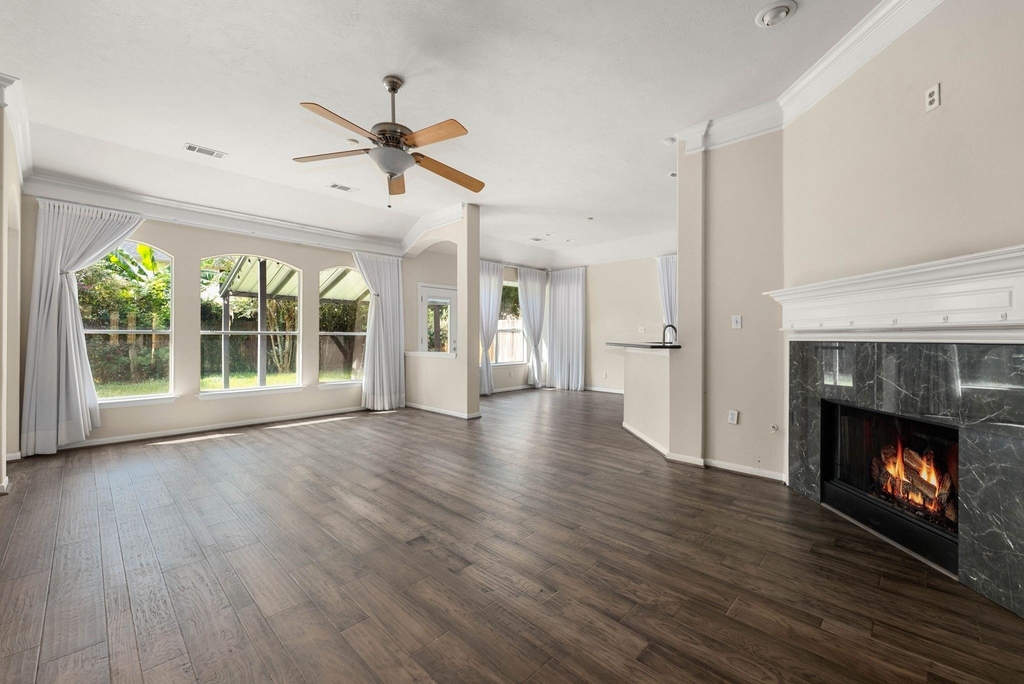 10211 Wildwood Park Lane - Photo 8