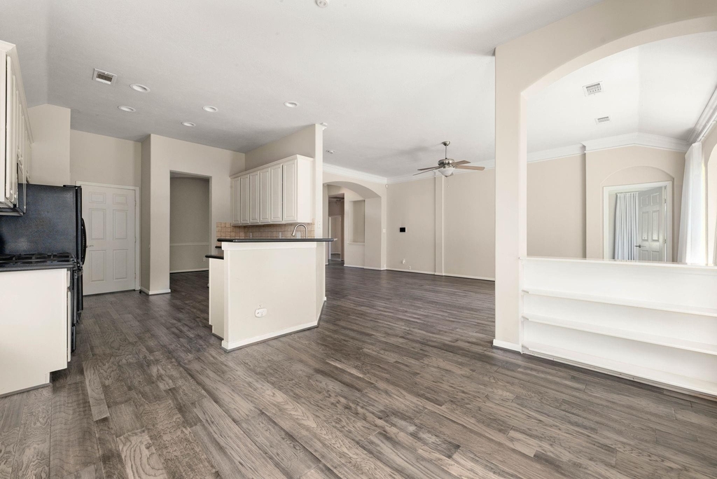 10211 Wildwood Park Lane - Photo 11