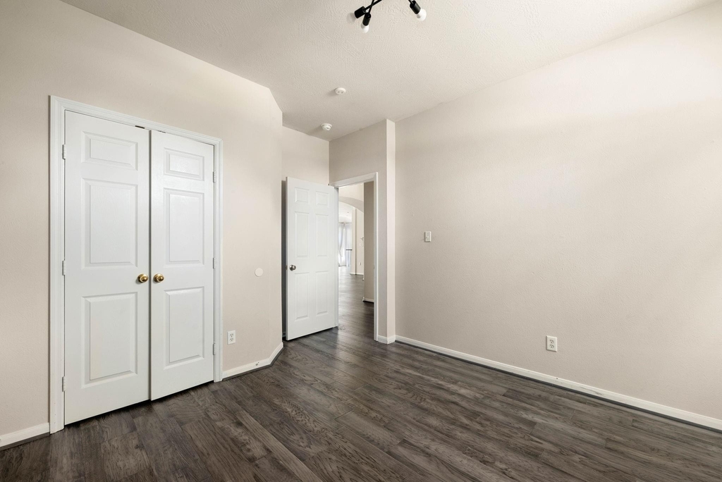 10211 Wildwood Park Lane - Photo 27