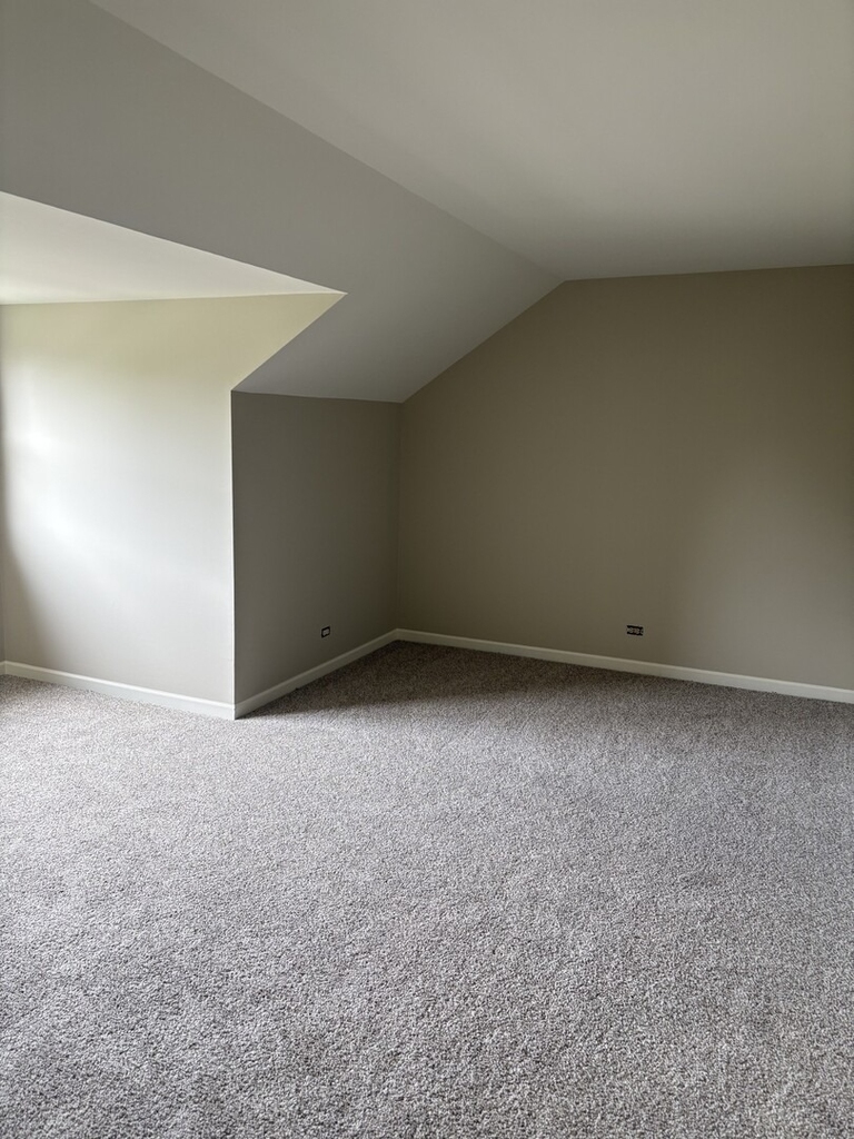 2284 Salisbury Drive - Photo 5