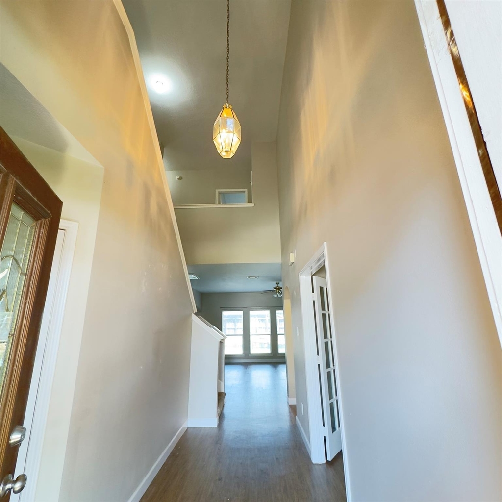 2417 Seguine Drive - Photo 1
