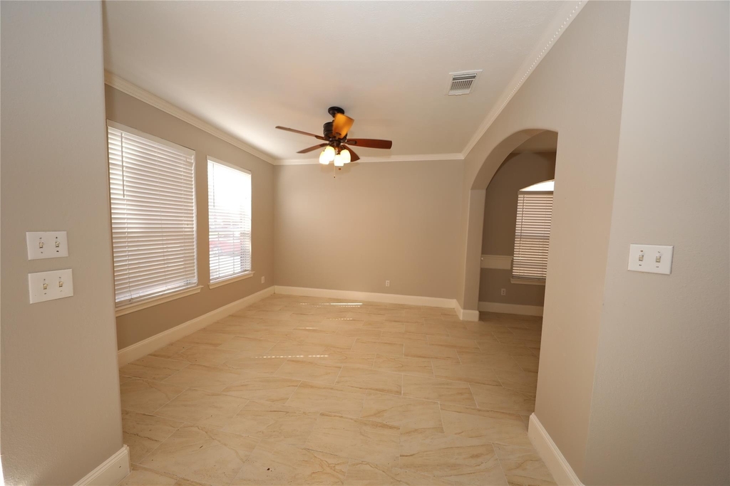 5539 Mountain Forest Drive - Photo 3