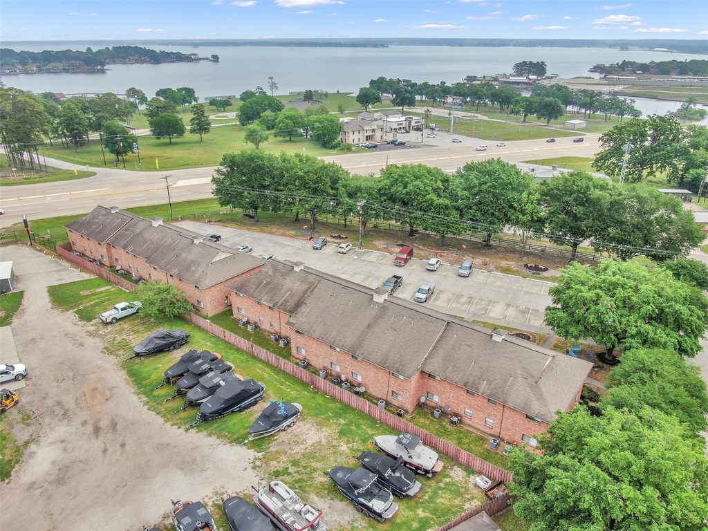 14949 Hwy 105 W - Photo 25