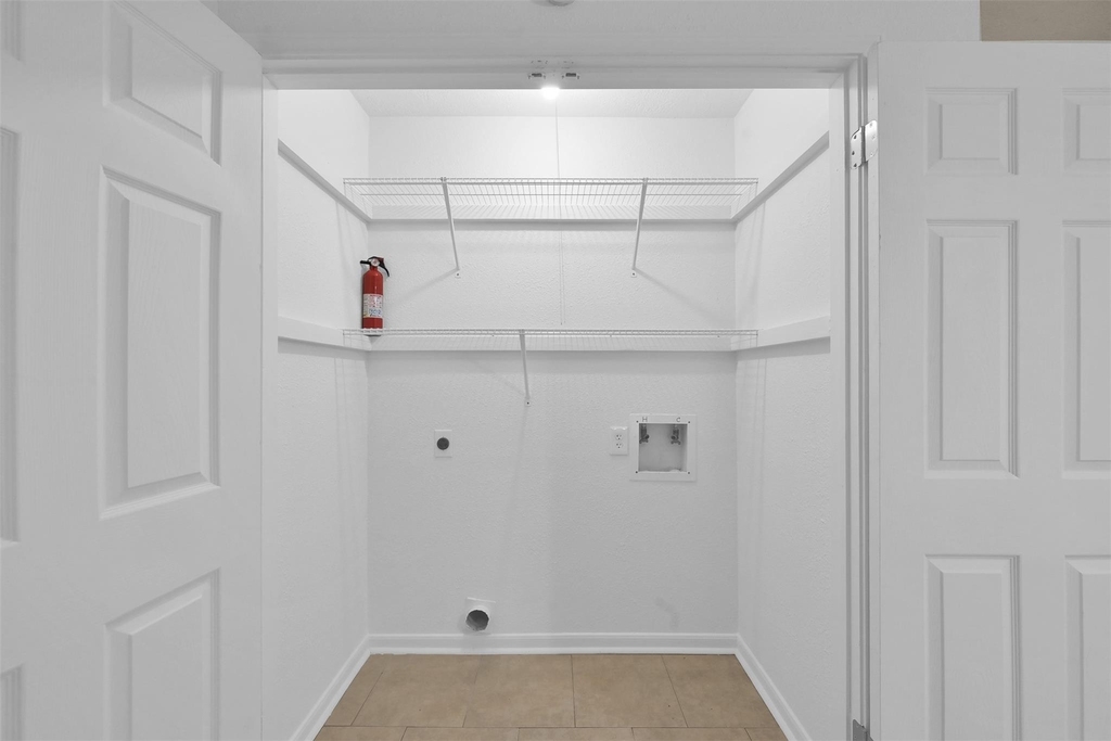 14949 Hwy 105 W - Photo 10