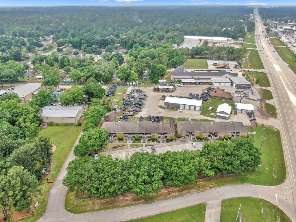 14949 Hwy 105 W - Photo 26