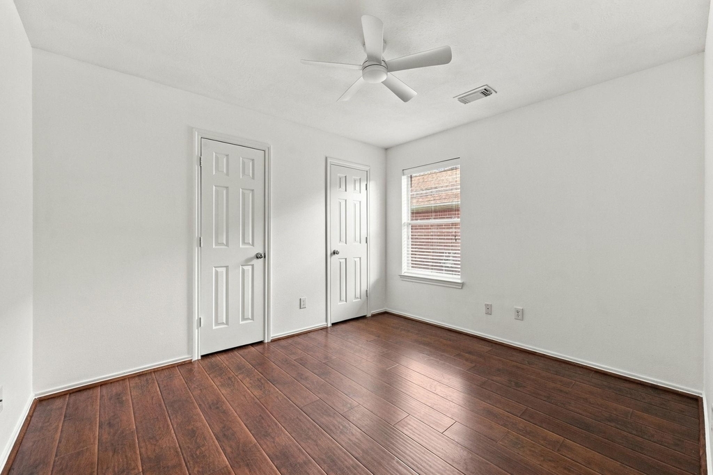 4112 Merlet Drive - Photo 13