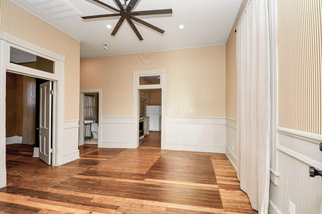 2101 Gregg Street - Photo 3
