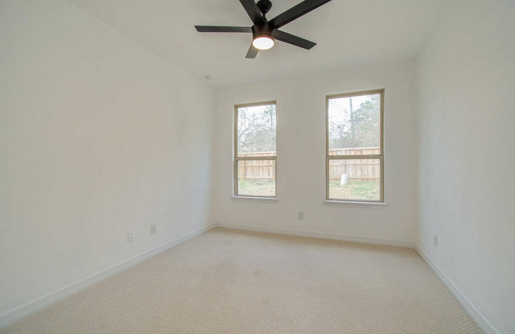 206 Cedar Creek Court - Photo 22