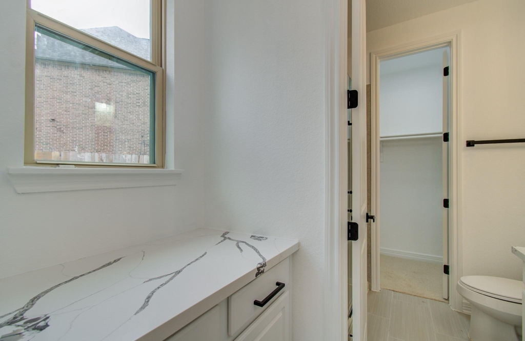 206 Cedar Creek Court - Photo 24