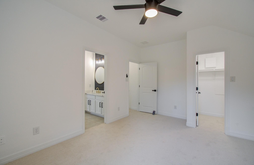 206 Cedar Creek Court - Photo 32