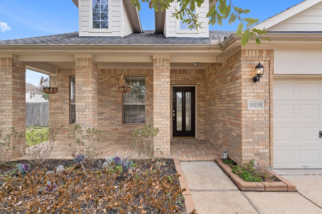 15238 Olmstead Park Drive - Photo 2