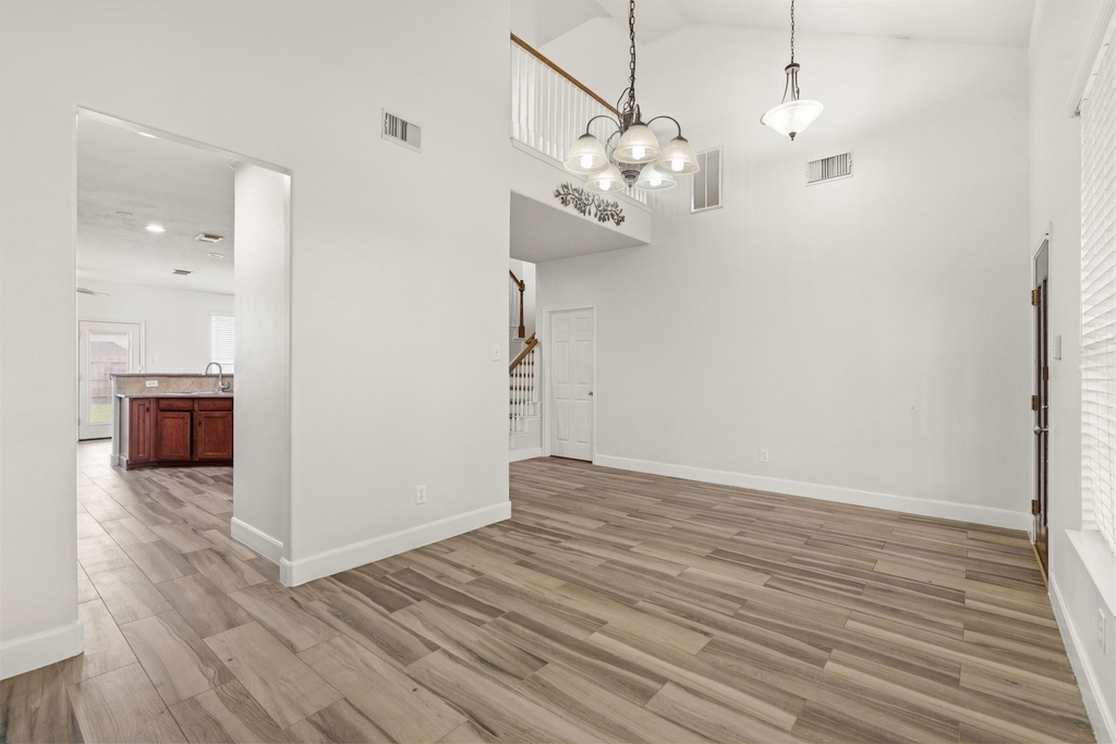 15238 Olmstead Park Drive - Photo 7
