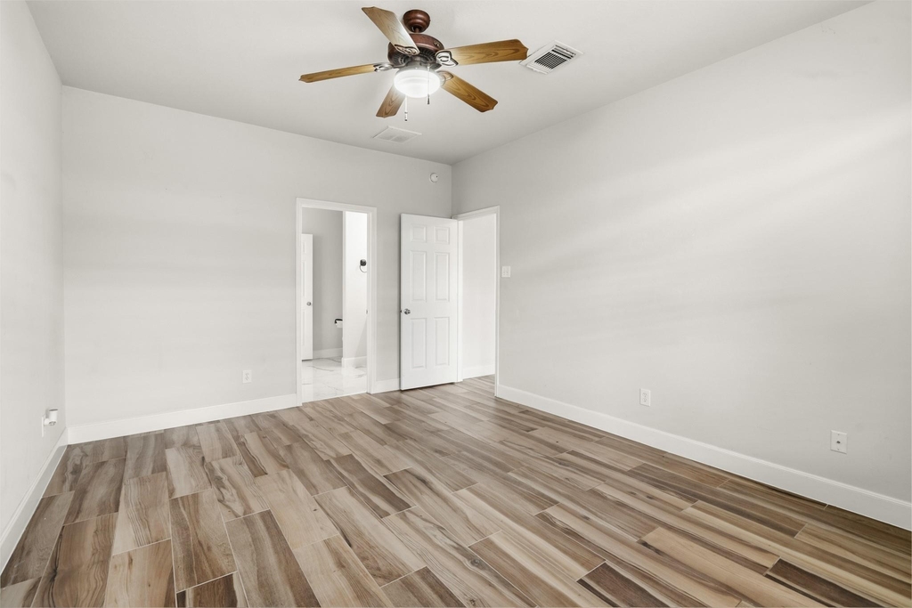 15238 Olmstead Park Drive - Photo 16