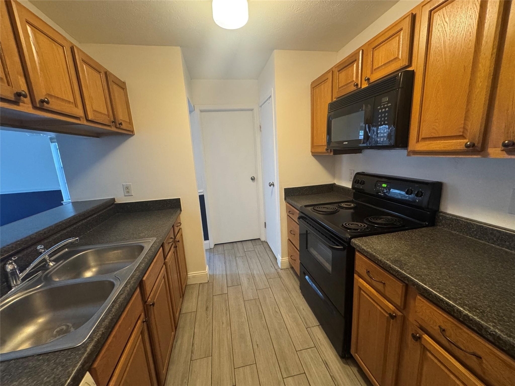 3219 Brookgreen Drive - Photo 6
