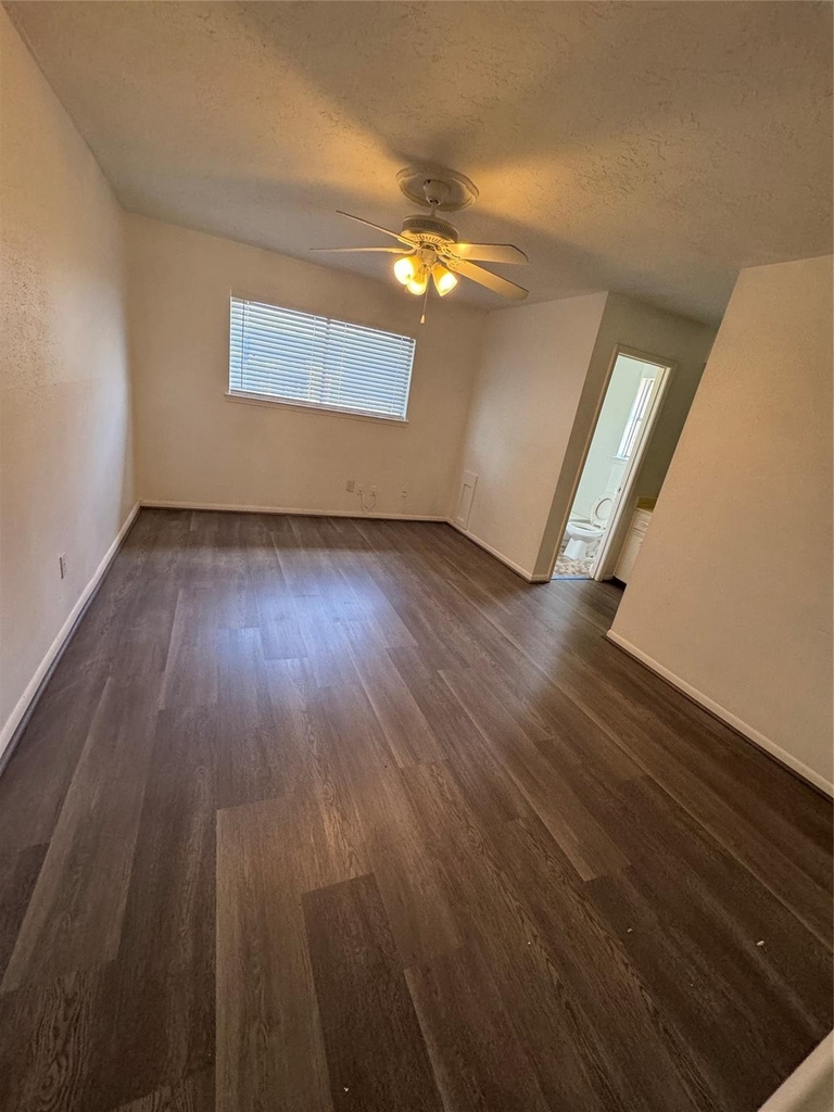 9332 Tooley Drive - Photo 4