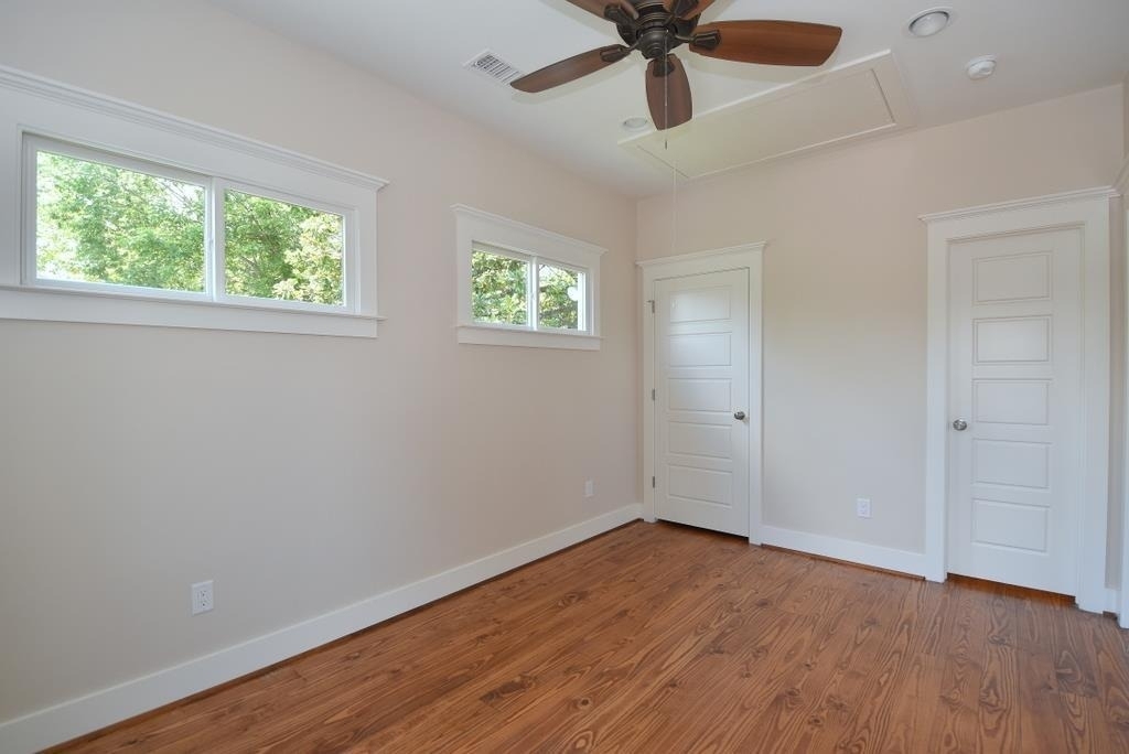 119 E 26th - Photo 14