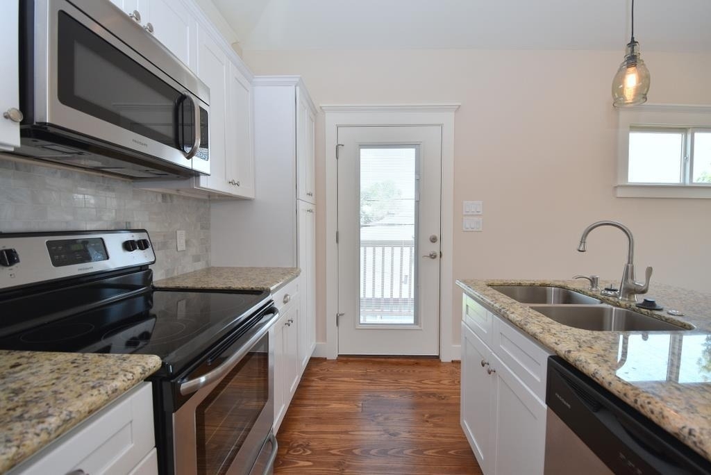 119 E 26th - Photo 5
