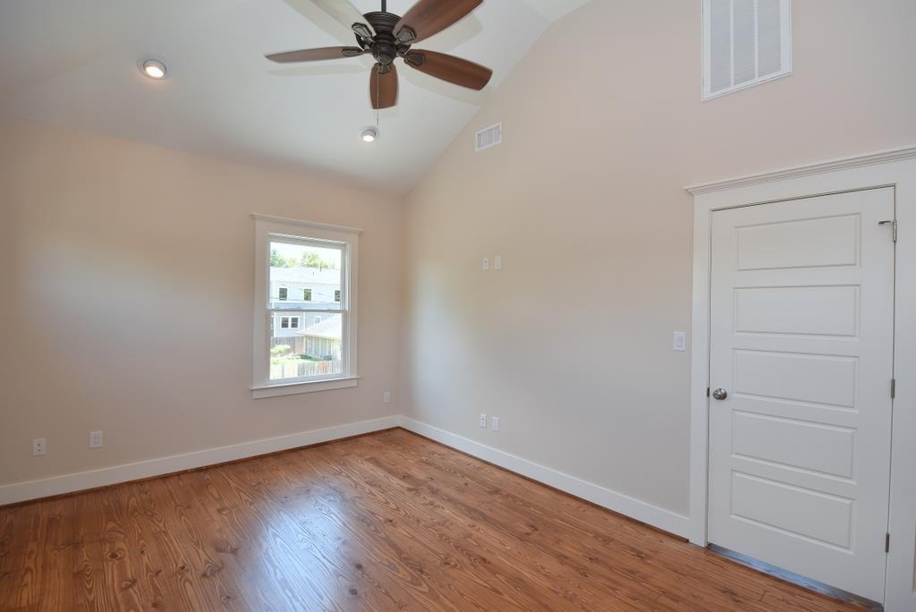 119 E 26th - Photo 12