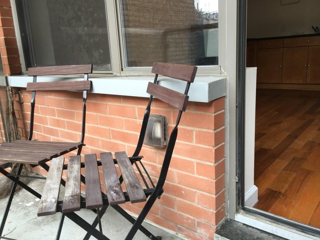 73 Pineapple Street - Photo 0
