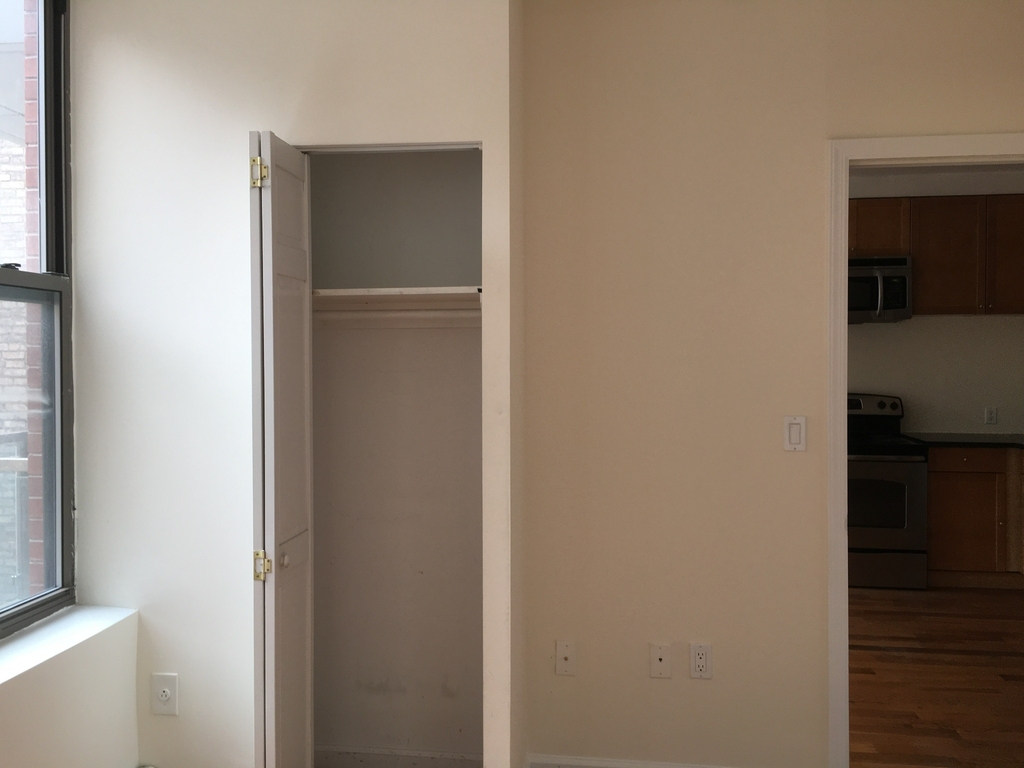 73 Pineapple Street - Photo 8