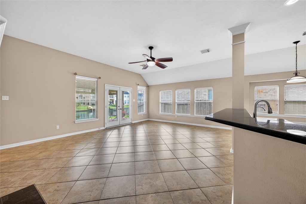 14326 Manorbier Lane - Photo 10