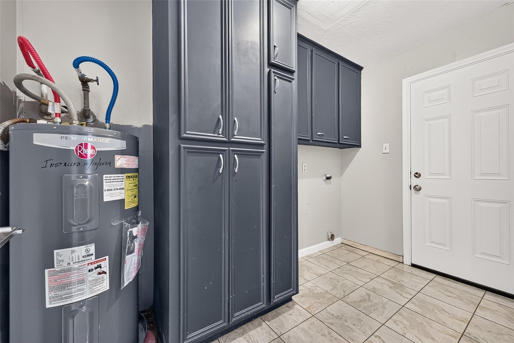 11406 High Star Drive - Photo 29