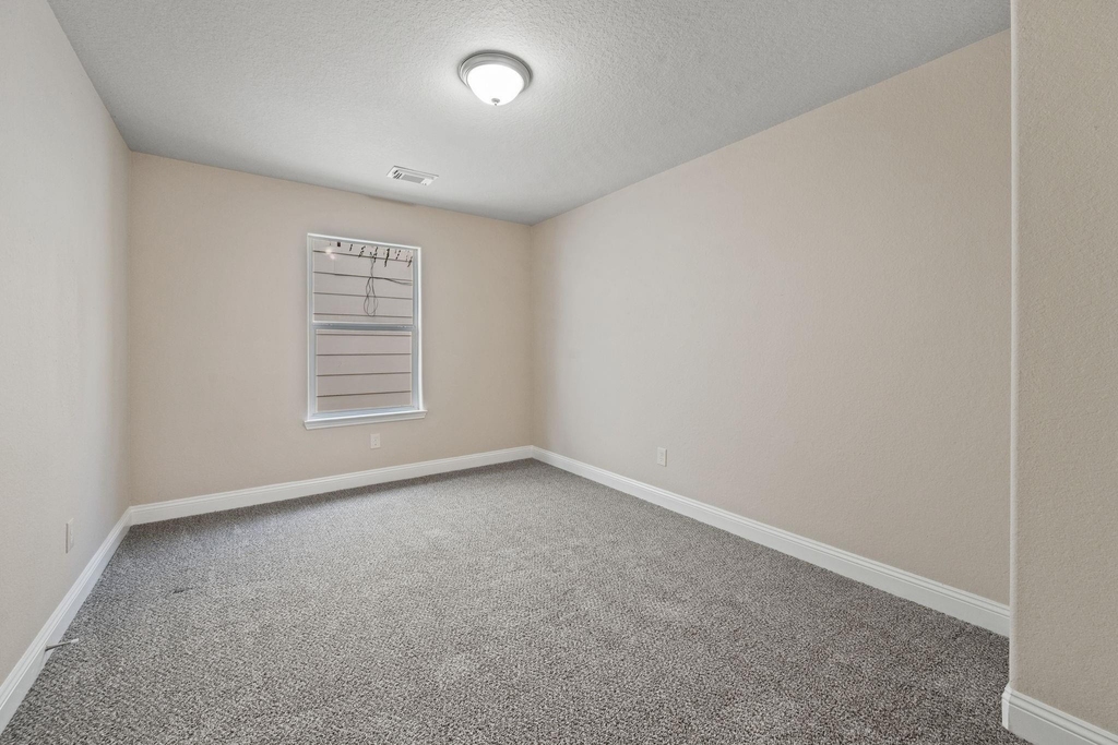 20506 Kenswick Drive - Photo 16