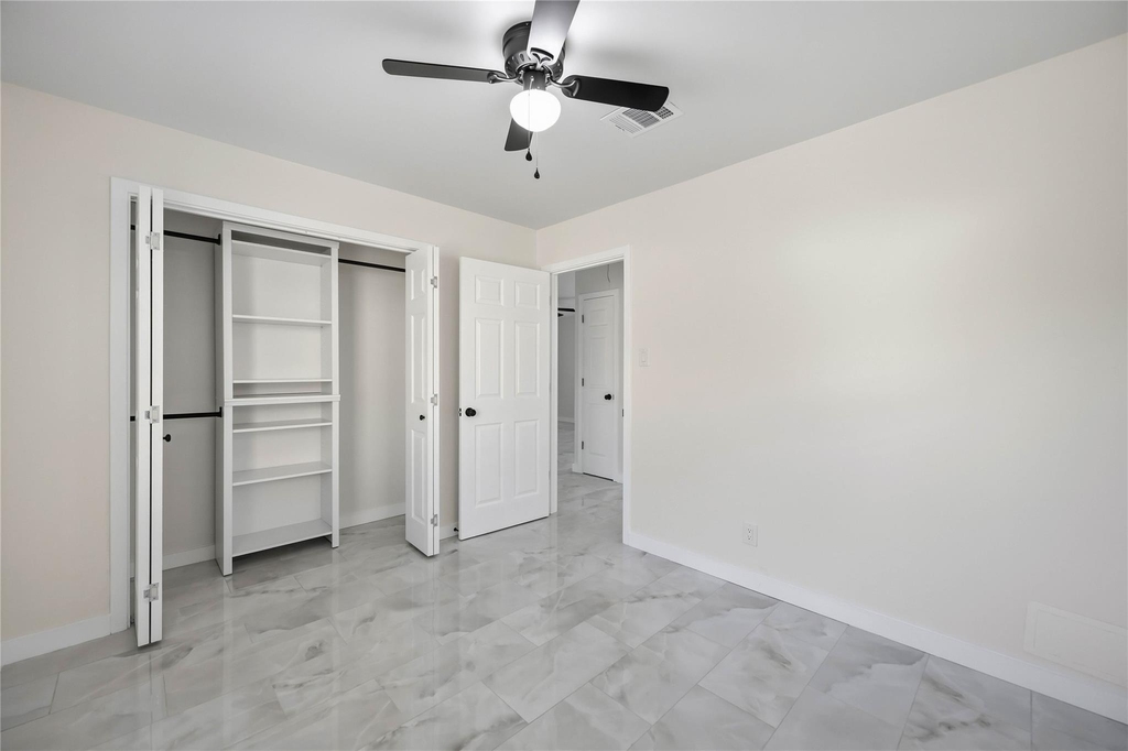 8411 Botany Lane - Photo 10