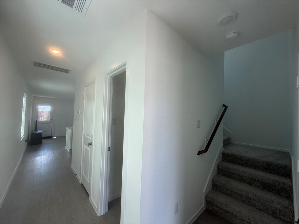 930 Pertuso Lane - Photo 4