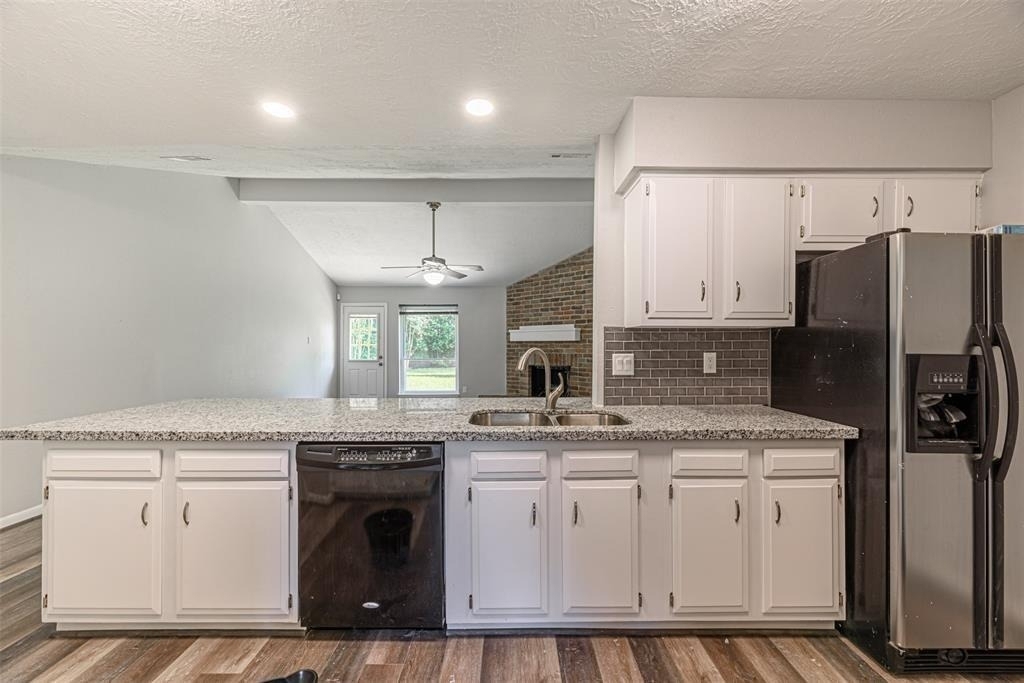 2302 Slippery Rock Court - Photo 23