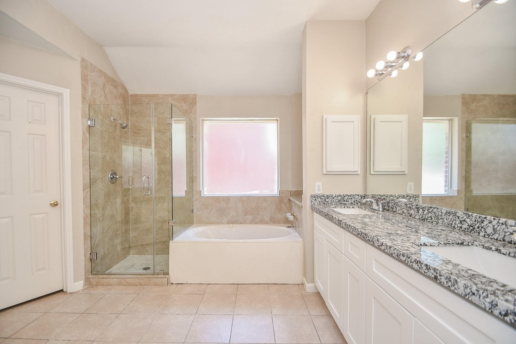 15319 Goodman Street - Photo 18