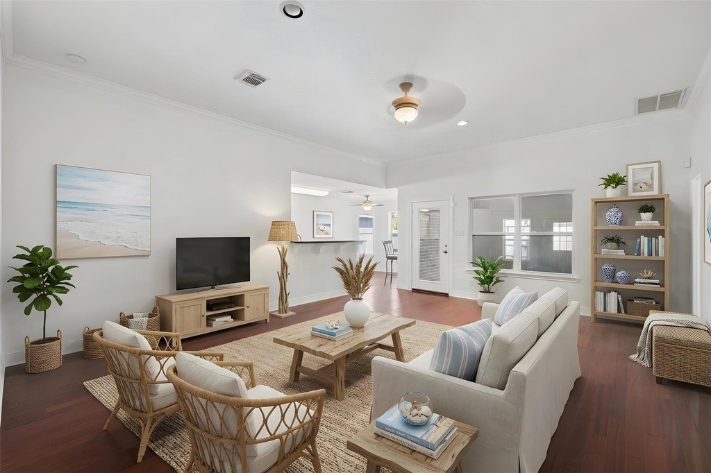 11 Clara Barton Lane - Photo 1