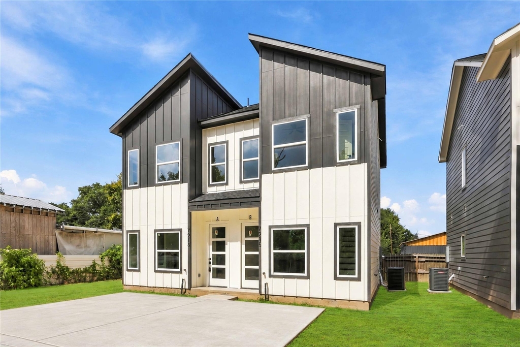 7217 Sandra Street - Photo 1