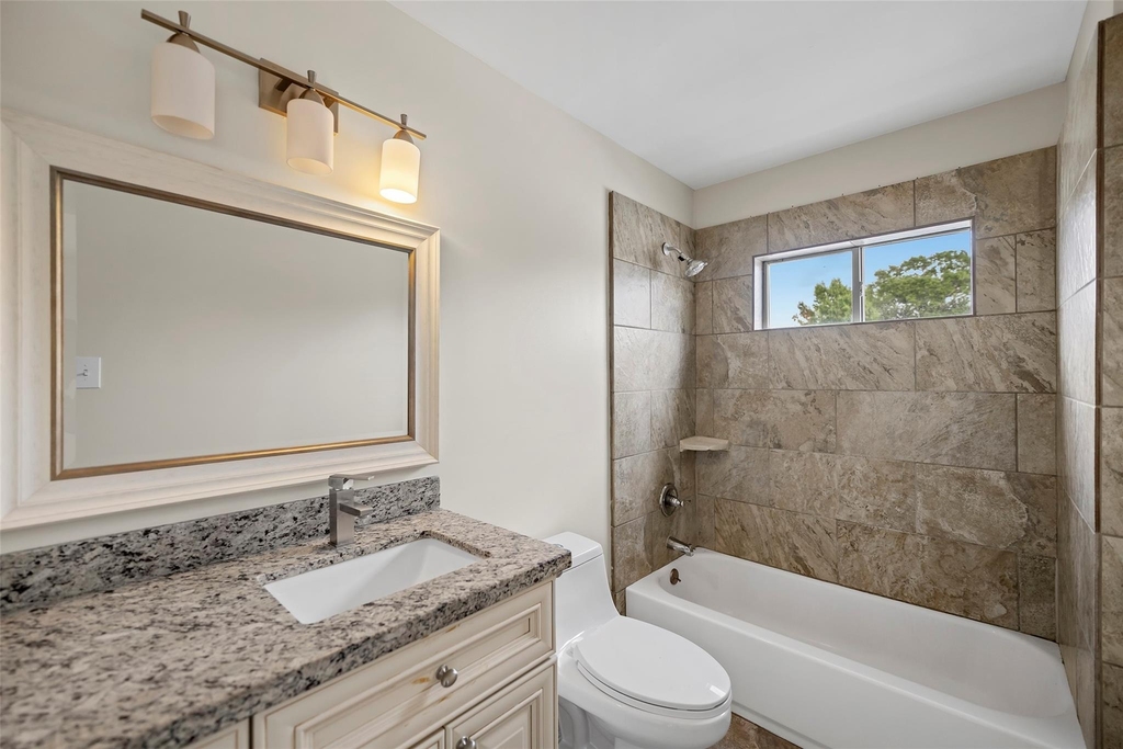 6918 Irvington Boulevard - Photo 5