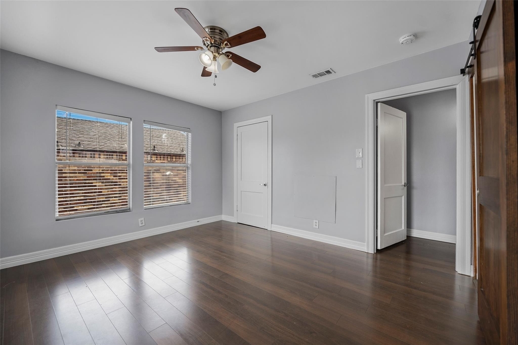 6918 Irvington Boulevard - Photo 6