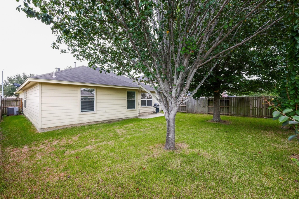 1006 Harrisburg Court - Photo 19