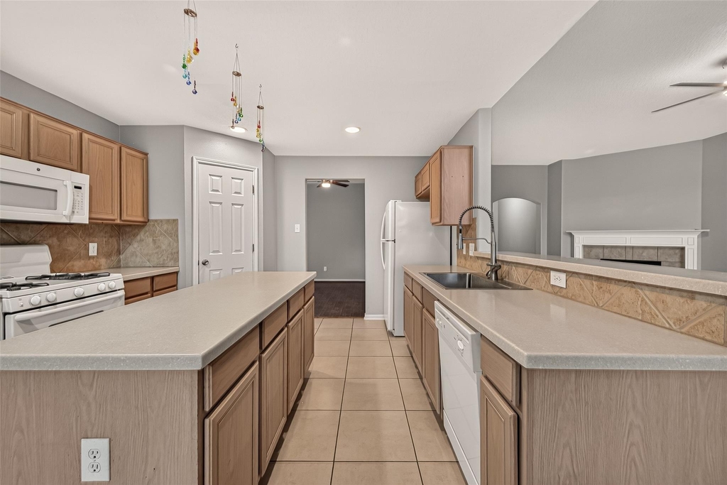 23922 Shaw Perry Lane - Photo 14