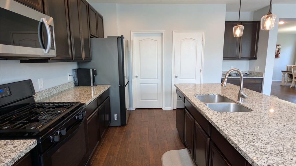 22518 Belmont Cove Lane - Photo 12
