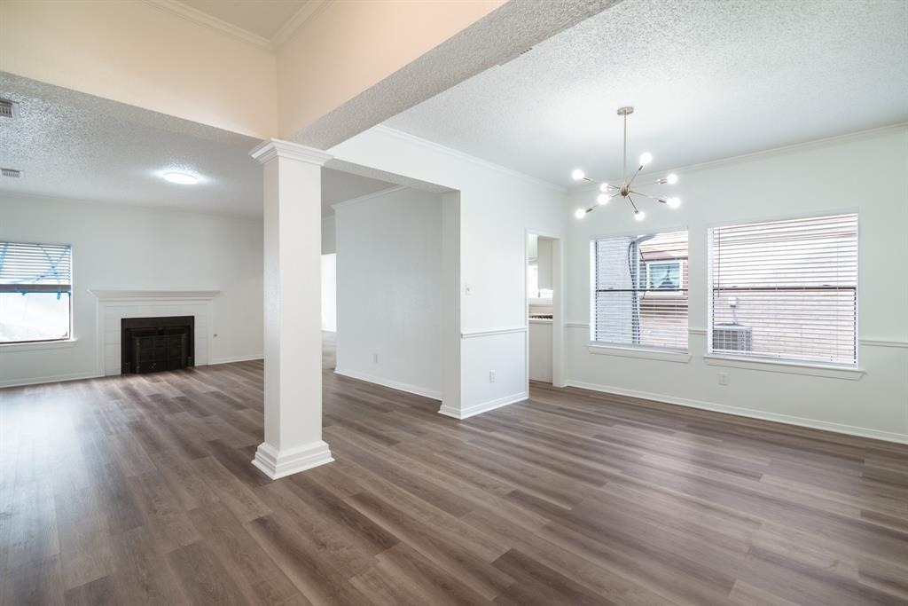 1030 Wentworth Drive - Photo 2