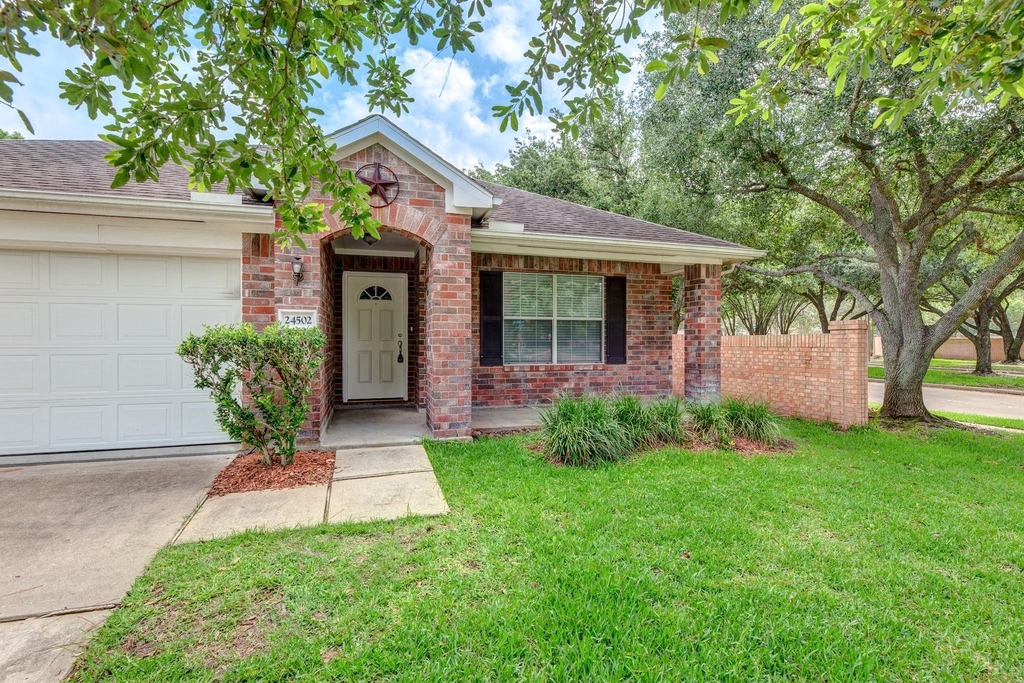 24502 Drakefield Court - Photo 3