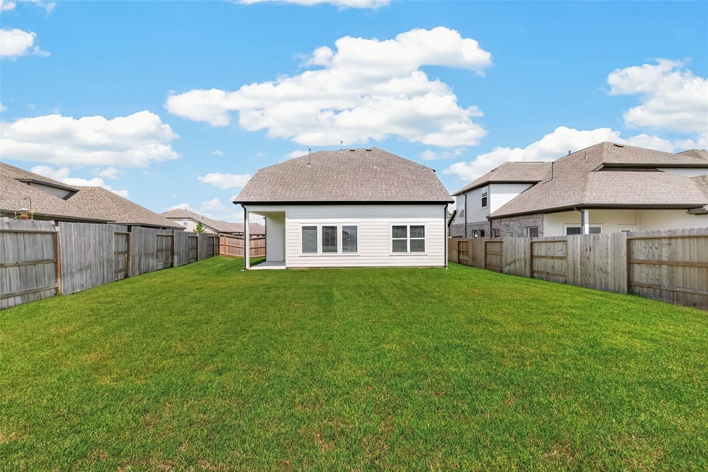 21051 Salt Rock Drive - Photo 16