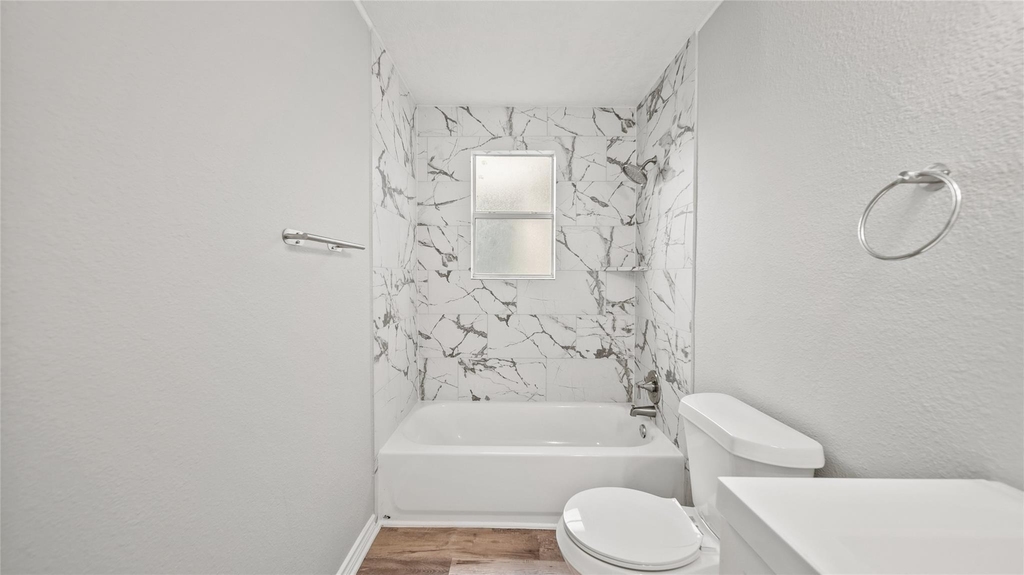 234 E Texas Street - Photo 17