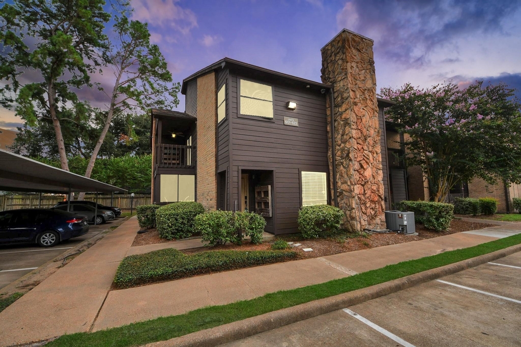 12755 Mill Ridge Drive - Photo 0