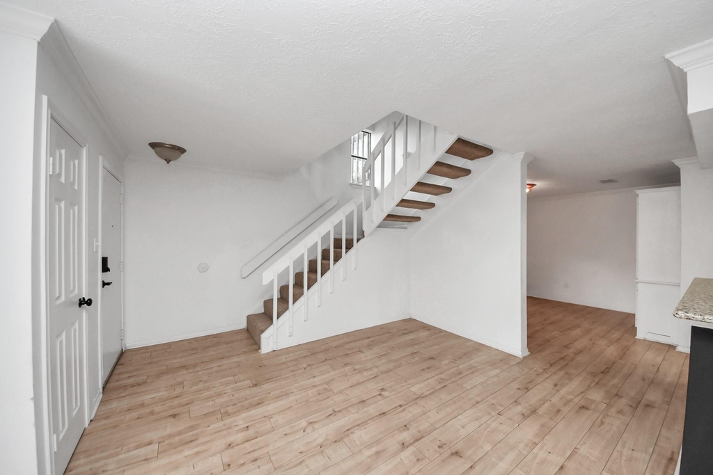 12755 Mill Ridge Drive - Photo 2